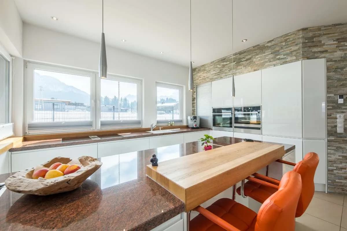 5-Zimmer-Immobilie kaufen in Kitzbühel – 250 m², € 2.425.000 – Bild 5 von 7