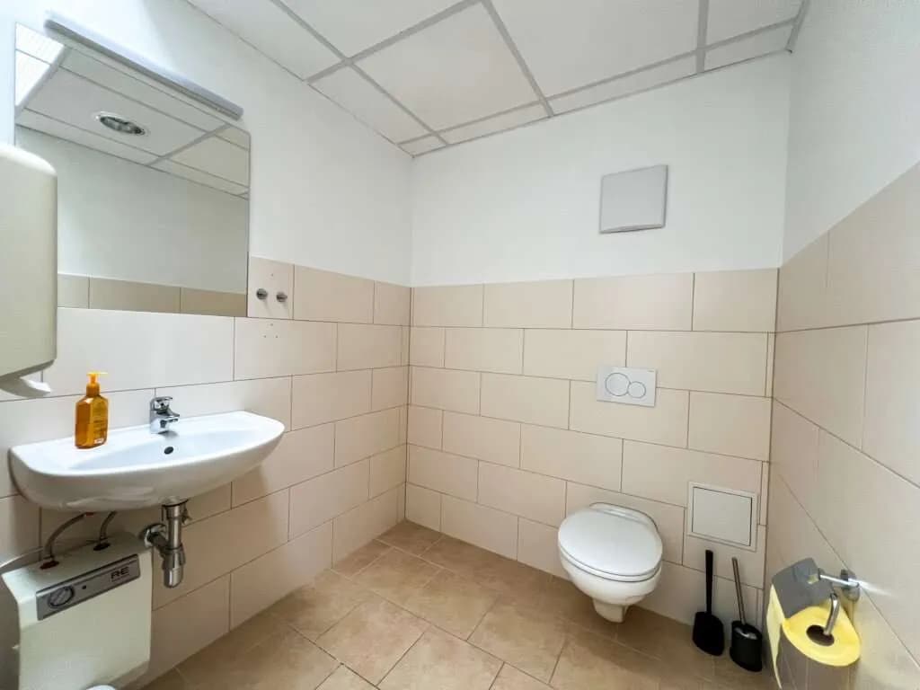 Gewerbeimmobilie mieten in Wien – 64 m², € 625 – Bild 6 von 7