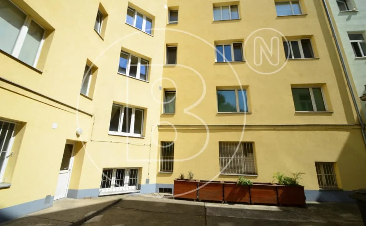 Gewerbeimmobilie kaufen in Wien – 155 m², € 275.000 – Bild 29 von 39