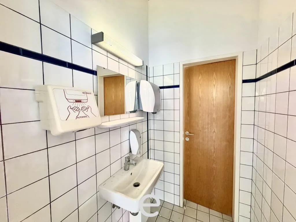 Immobilie mieten in Wels – 3 318 m² – Bild 12 von 30