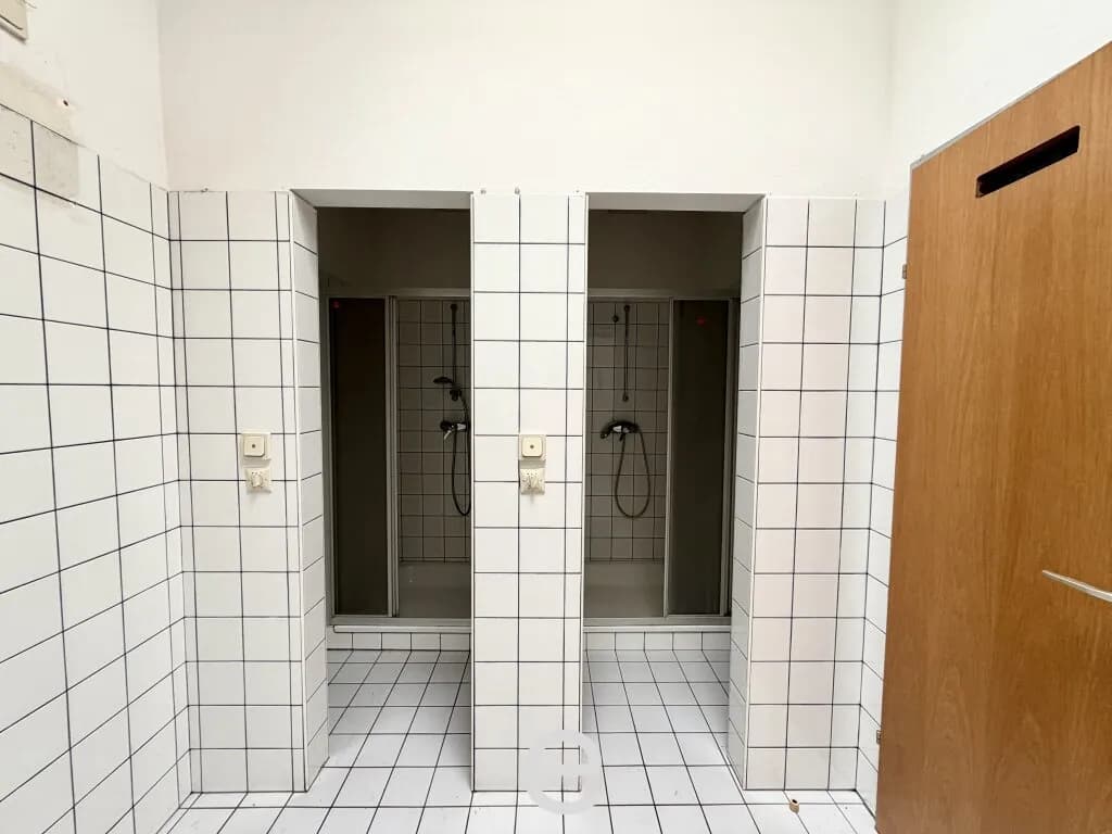 Immobilie mieten in Wels – 3 318 m² – Bild 20 von 30