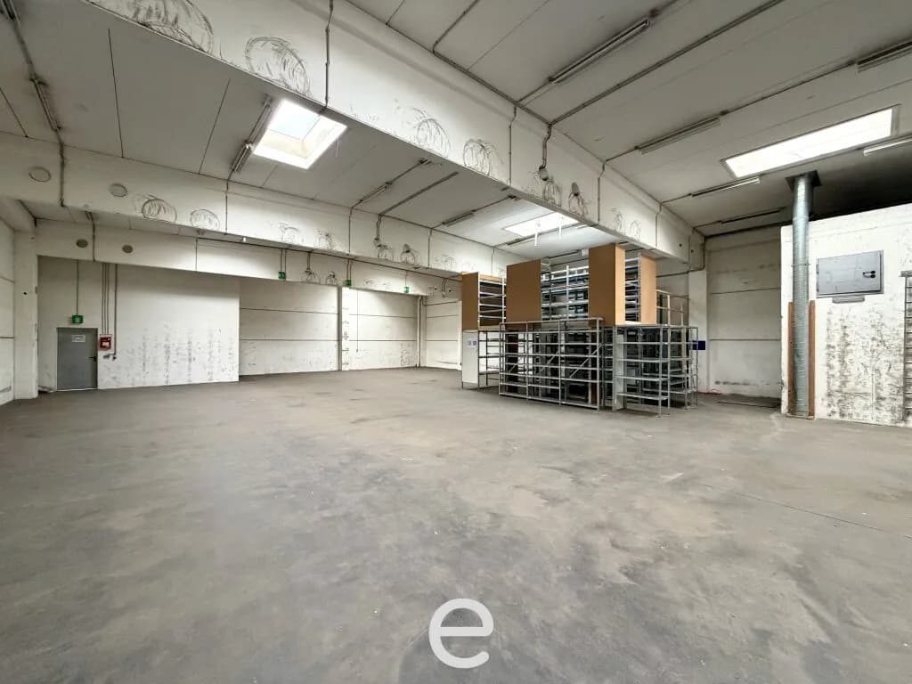 Immobilie mieten in Wels – 3 318 m² – Bild 26 von 30