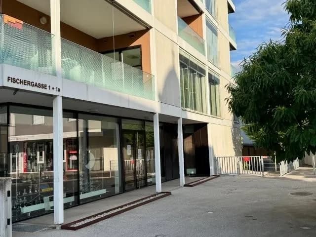 Gewerbeimmobilie mieten in Wels – 237 m², € 3.728 – Bild 2 von 5