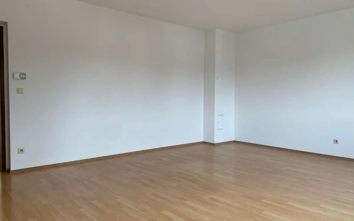 3-Zimmer-Wohnung mieten in Neunkirchen – 80,52 m², € 616 – Bild 4 von 5