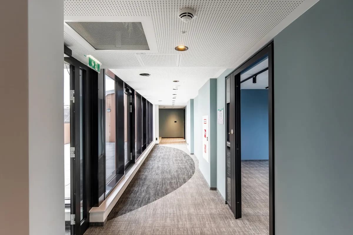 Gewerbeimmobilie mieten in Wien – 1 346 m², € 27 – Bild 23 von 32