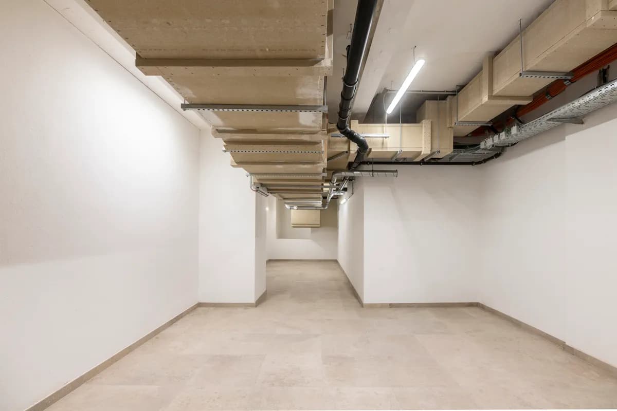 Gewerbeimmobilie mieten in Wien – 1 346 m², € 27 – Bild 25 von 32