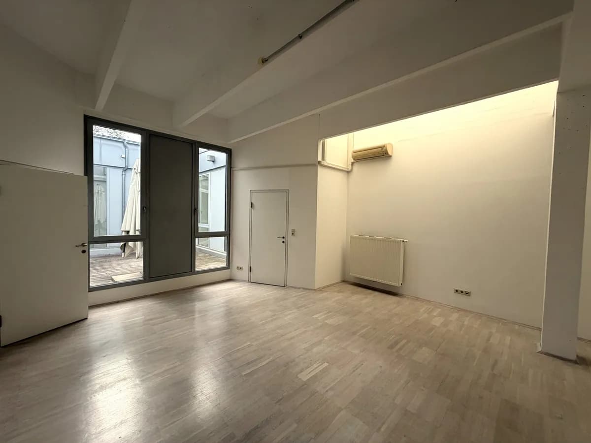 Gewerbeimmobilie mieten in Graz – 330 m², € 8 – Bild 5 von 8