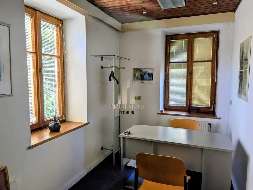 8-Zimmer-Gewerbeimmobilie kaufen in Gmunden – 268 m², € 1.670.000 – Bild 15 von 23