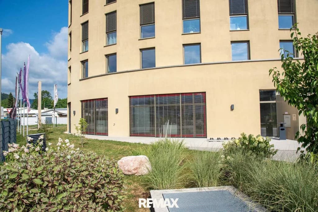 1-Zimmer-Gewerbeimmobilie mieten in Gmunden – 95 m², € 1.672 – Bild 2 von 8