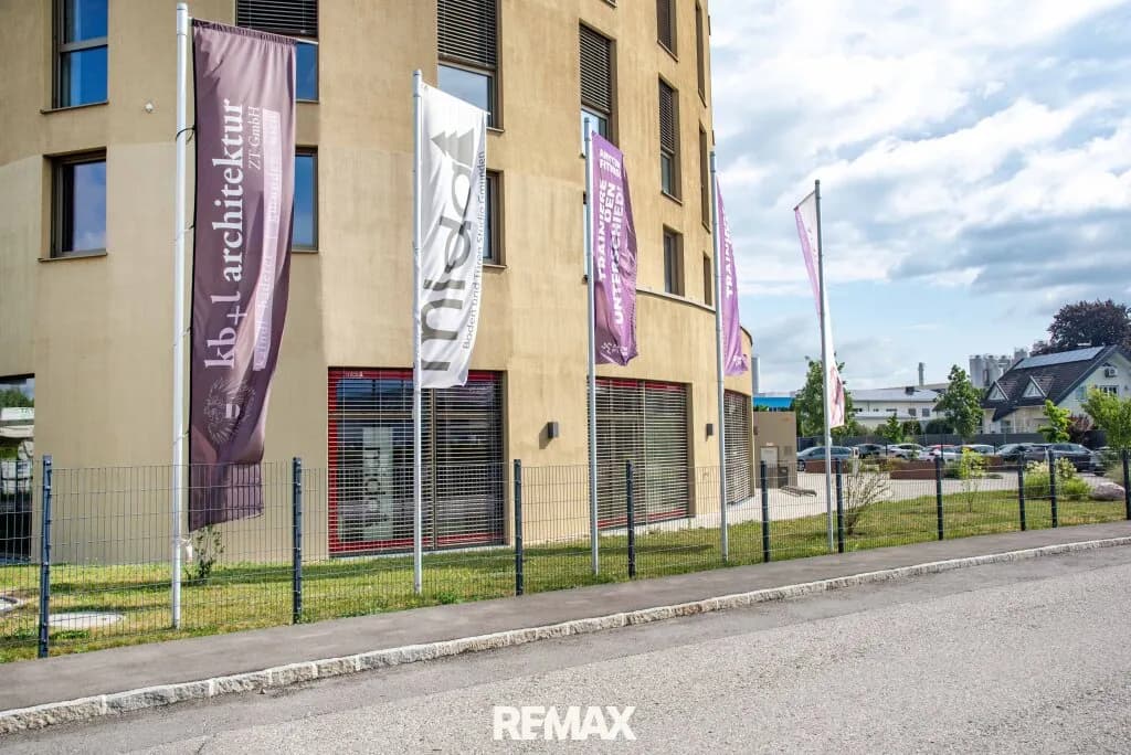 1-Zimmer-Gewerbeimmobilie mieten in Gmunden – 95 m², € 1.672 – Bild 3 von 8