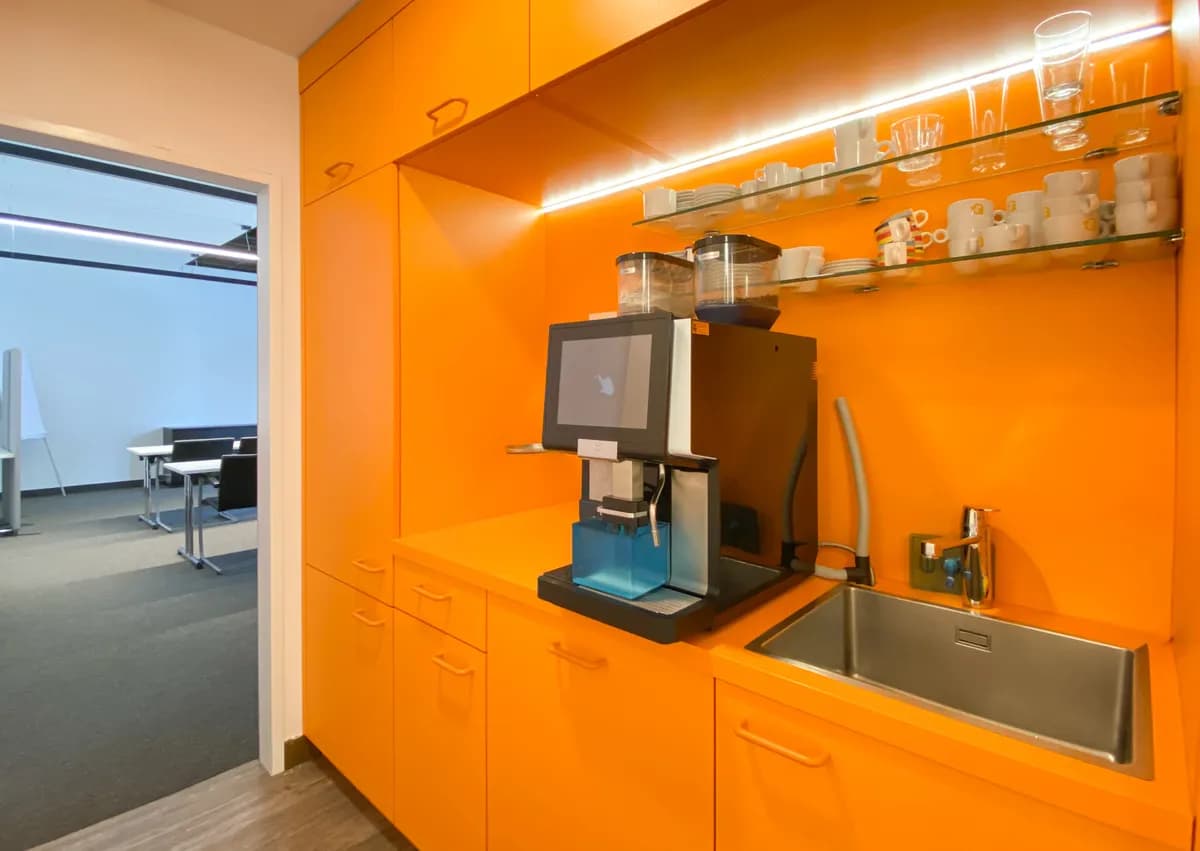 Gewerbeimmobilie mieten in Innsbruck – 245 m², € 4.804 – Bild 10 von 16
