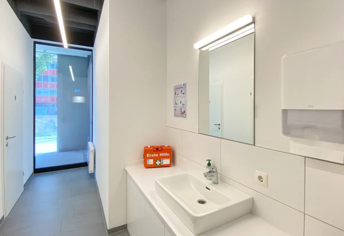 Gewerbeimmobilie mieten in Innsbruck – 245 m², € 4.804 – Bild 12 von 16