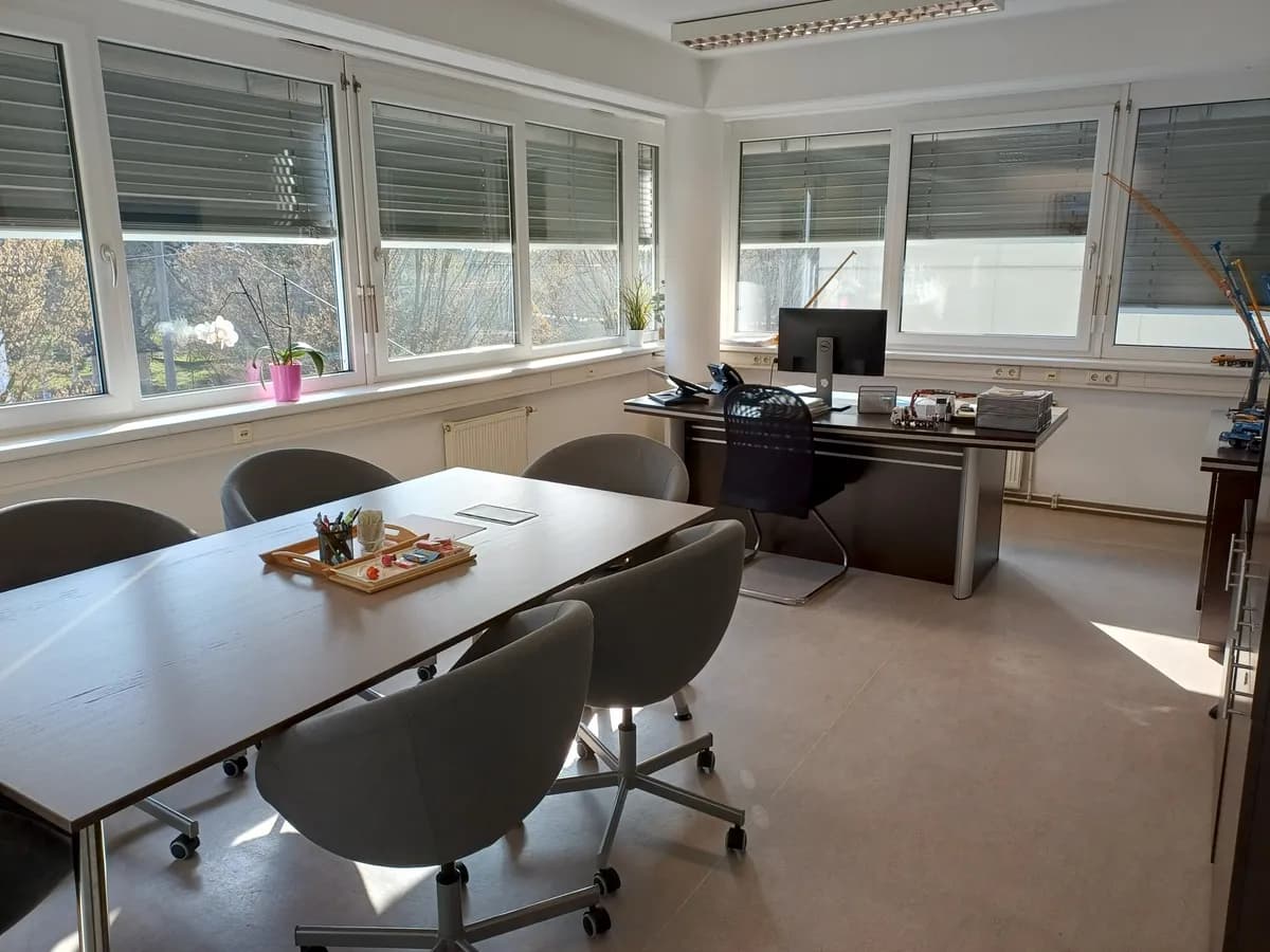 3-Zimmer-Gewerbeimmobilie mieten in Salzburg Stadt – 116 m², € 1.160 – Bild 4 von 6