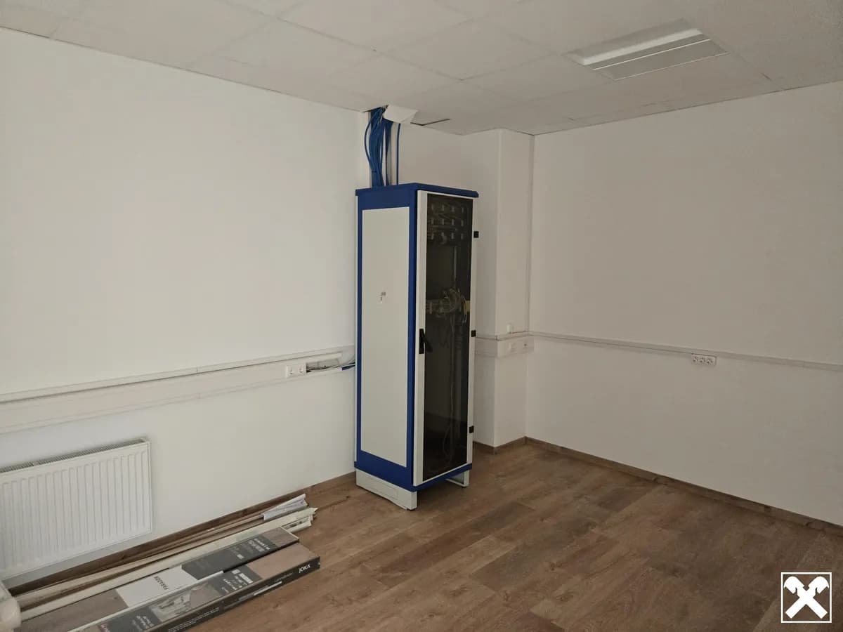 11-Zimmer-Immobilie mieten in Amstetten – 540 m², € 4.482 – Bild 15 von 18