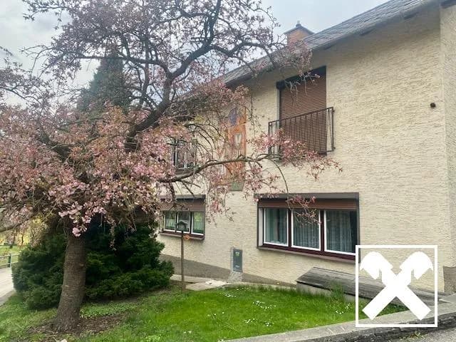 2-Zimmer-Wohnung mieten in Neunkirchen – 55 m², € 600