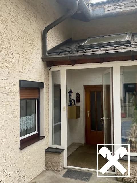 2-Zimmer-Wohnung mieten in Neunkirchen – 55 m², € 600 – Bild 2 von 11