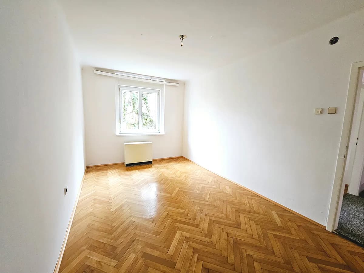 4-Zimmer-Wohnung kaufen in Graz – 83,94 m², € 179.000