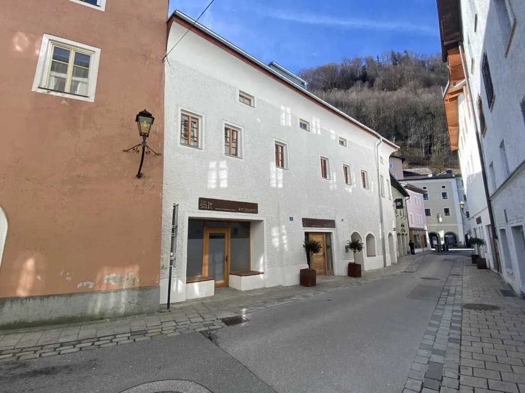 Gewerbeimmobilie mieten in Hallein – 57 m², € 698