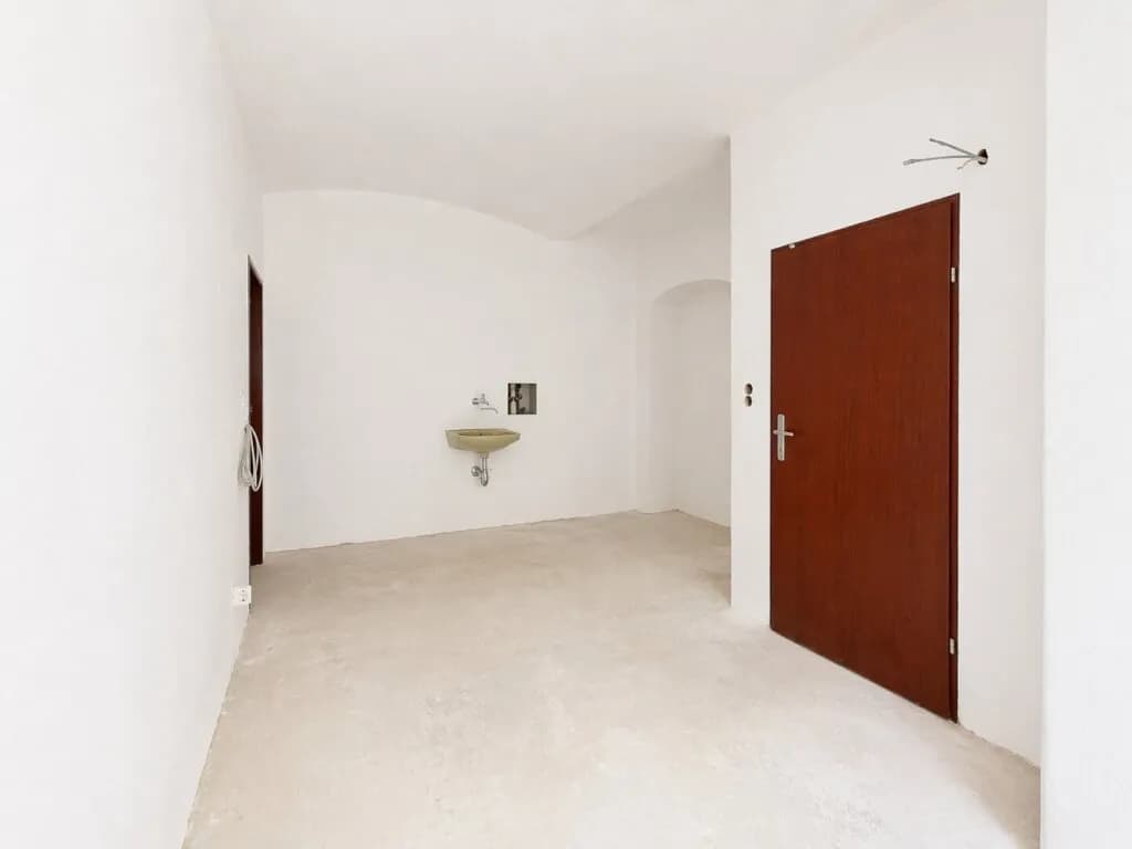 2-Zimmer-Gewerbeimmobilie mieten in Wien – 30 m², € 350 – Bild 4 von 7