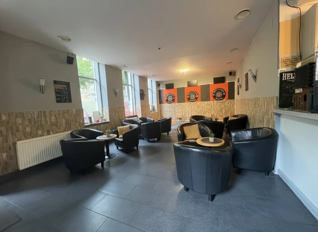 4-Zimmer-Gewerbeimmobilie mieten in Wien – 185 m², € 2.500 – Bild 3 von 10
