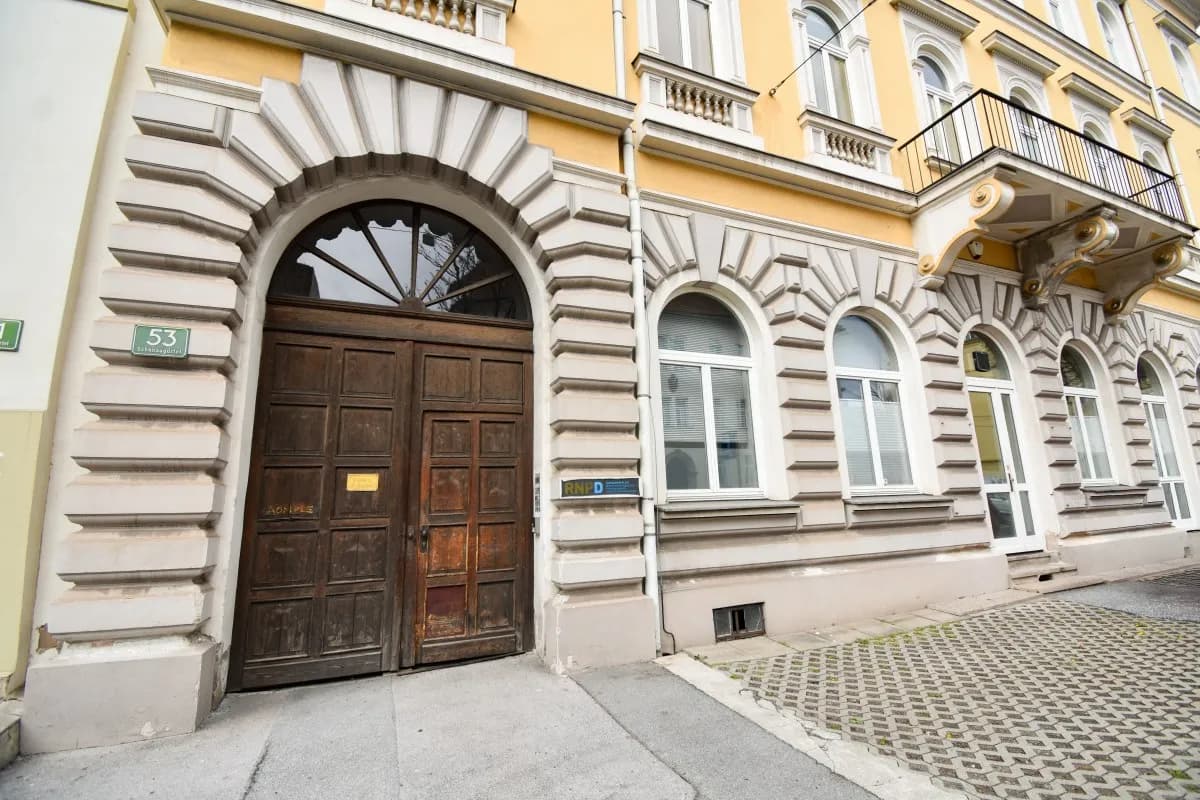 Gewerbeimmobilie kaufen in Graz – 1 075 m², € 2.350.000 – Bild 20 von 20