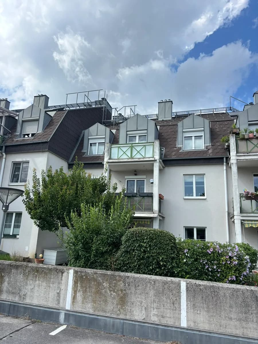 4-Zimmer-Wohnung mieten in Mödling – 130 m², € 2.024