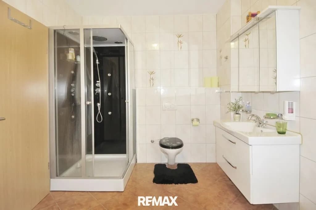 Gewerbeimmobilie kaufen in Steyr – 292,24 m², € 649.000 – Bild 10 von 25