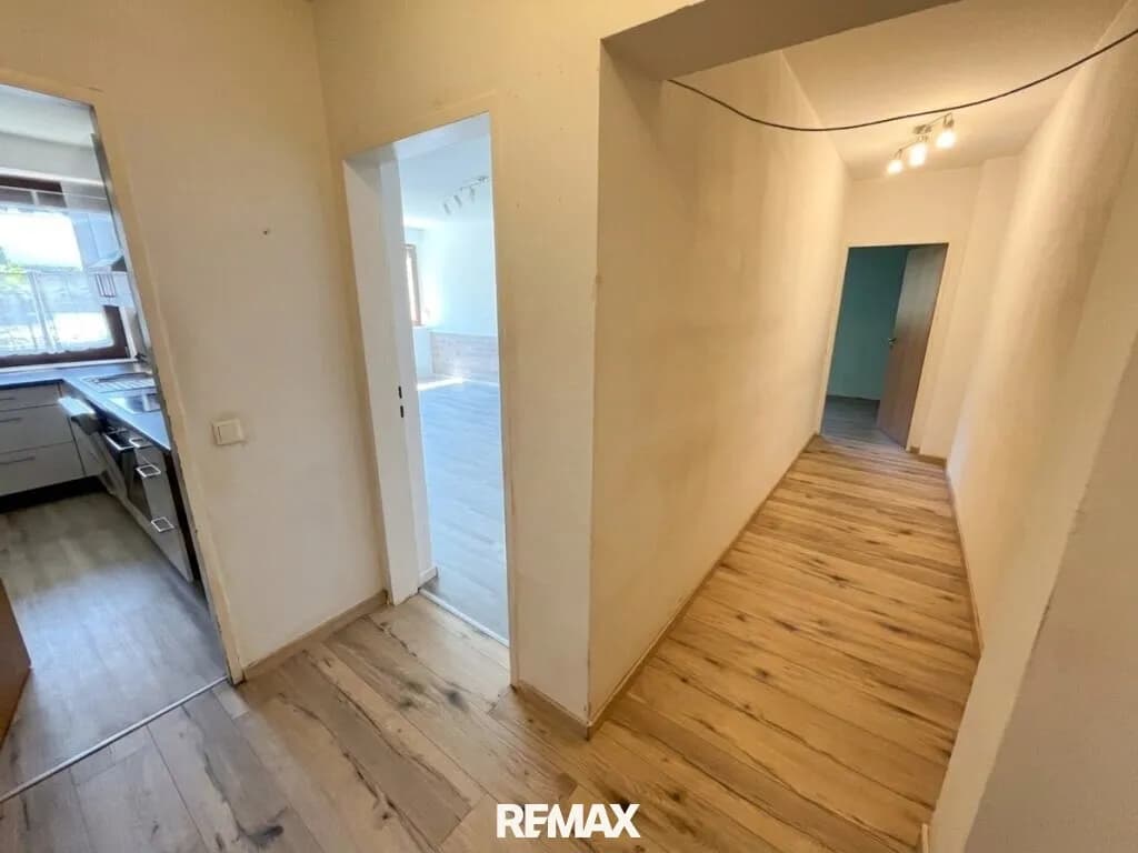 4-Zimmer-Wohnung kaufen in Neunkirchen – 85 m², € 115.000 – Bild 7 von 18