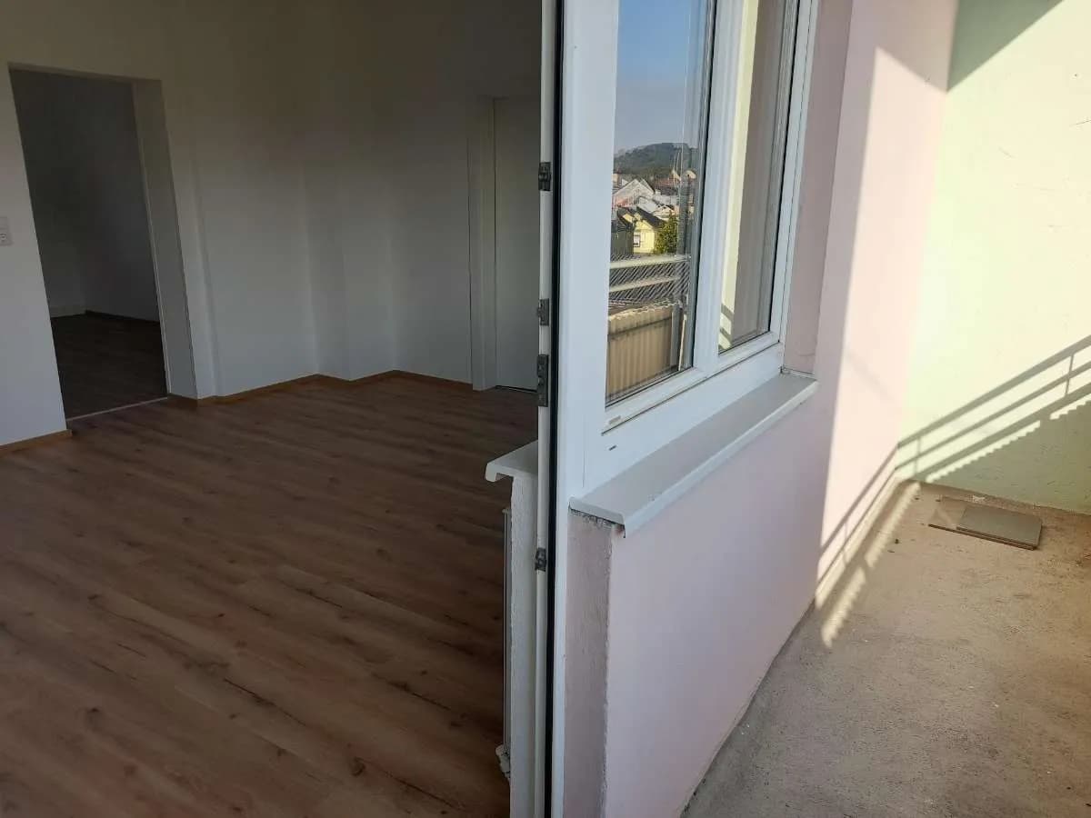 3-Zimmer-Wohnung mieten in Gmunden – 74 m², € 999 – Bild 3 von 3