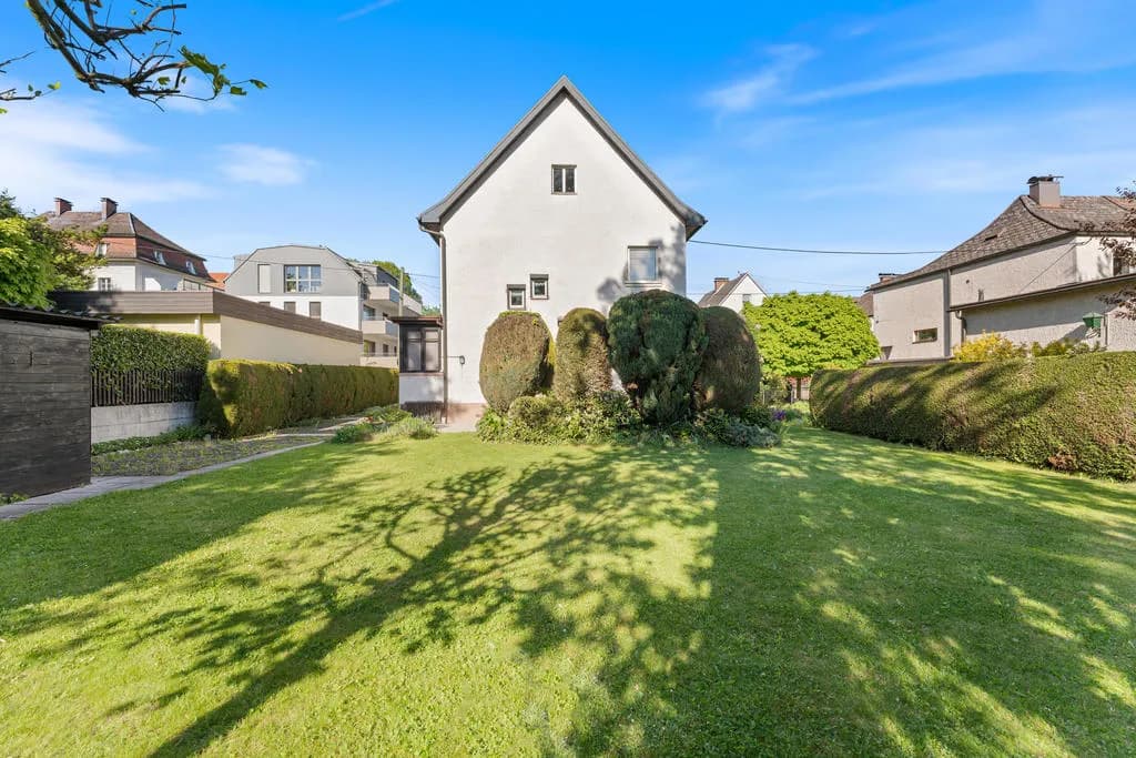 6-Zimmer-Haus kaufen in Linz – 153 m², € 550.000 – Bild 2 von 28
