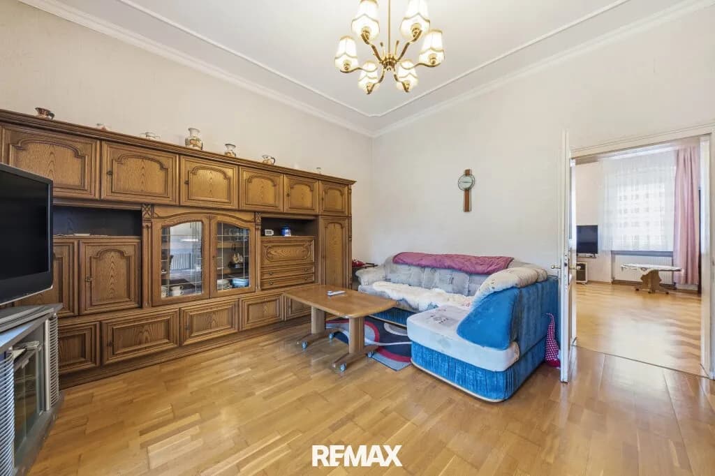 4-Zimmer-Haus kaufen in Hollabrunn – 160 m², € 389.000 – Bild 2 von 25
