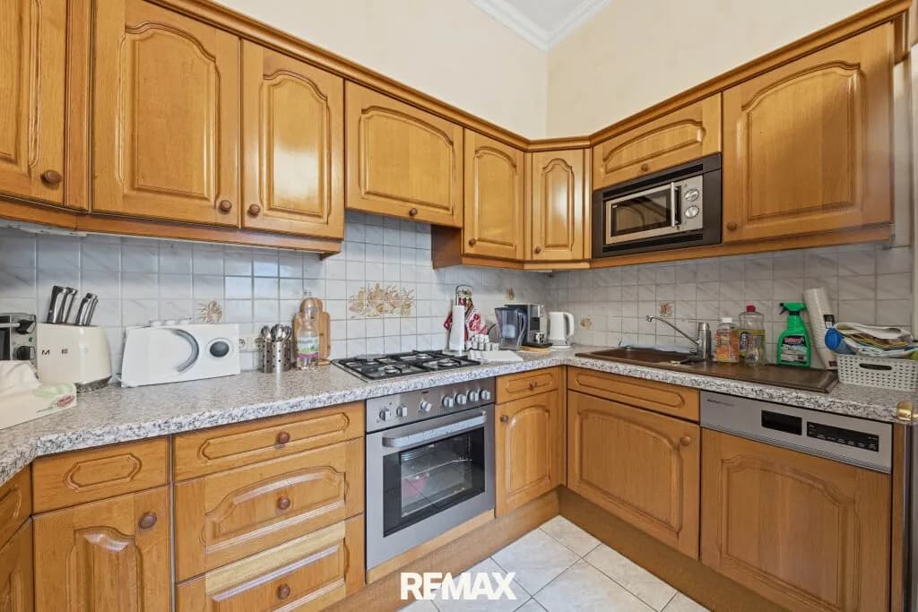 4-Zimmer-Haus kaufen in Hollabrunn – 160 m², € 389.000 – Bild 8 von 25