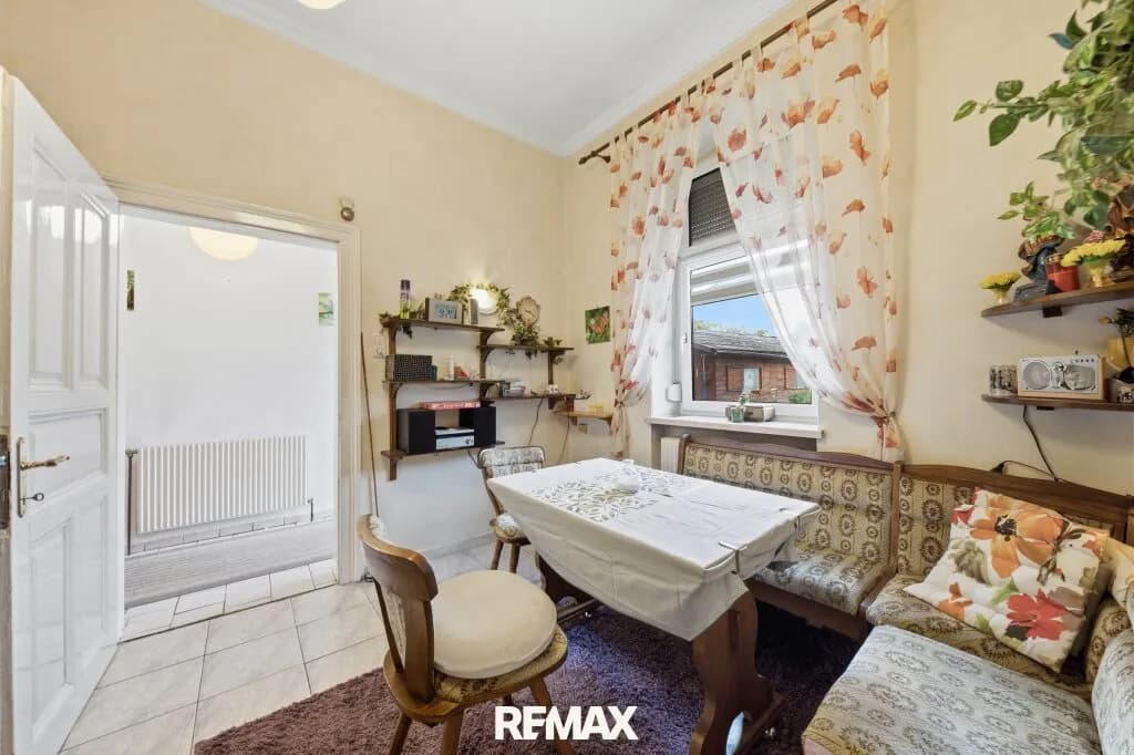4-Zimmer-Haus kaufen in Hollabrunn – 160 m², € 389.000 – Bild 9 von 25