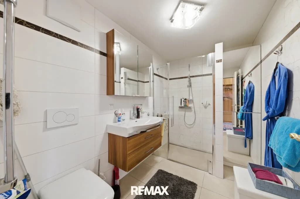 4-Zimmer-Haus kaufen in Hollabrunn – 160 m², € 389.000 – Bild 10 von 25