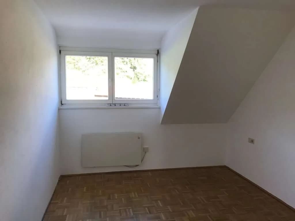 4-Zimmer-Wohnung mieten in Sankt Veit an der Glan – 97 m², € 643 – Bild 5 von 14