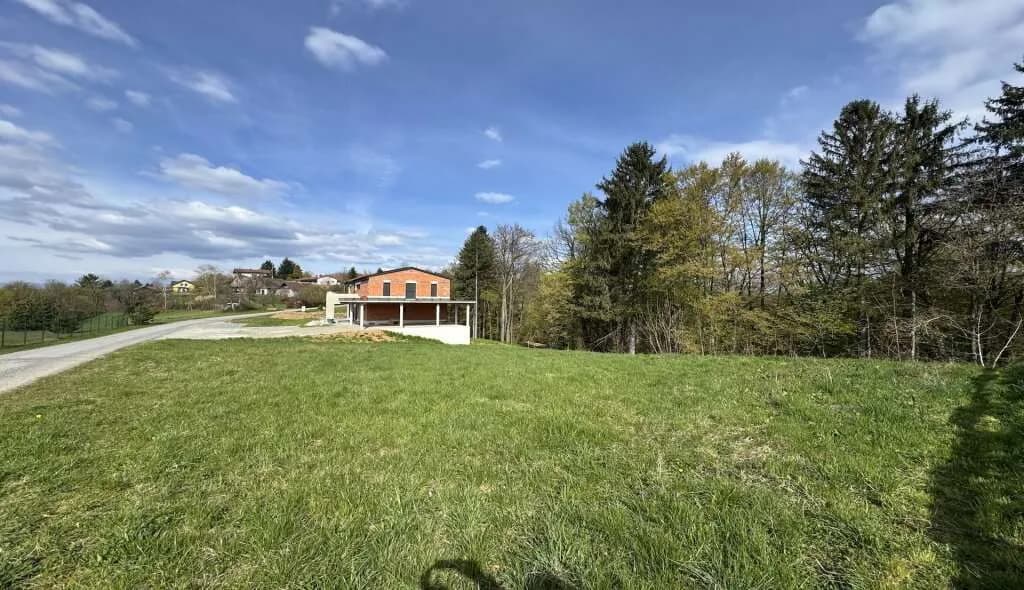 Grundstück kaufen in Leibnitz – 780 m², € 75.000