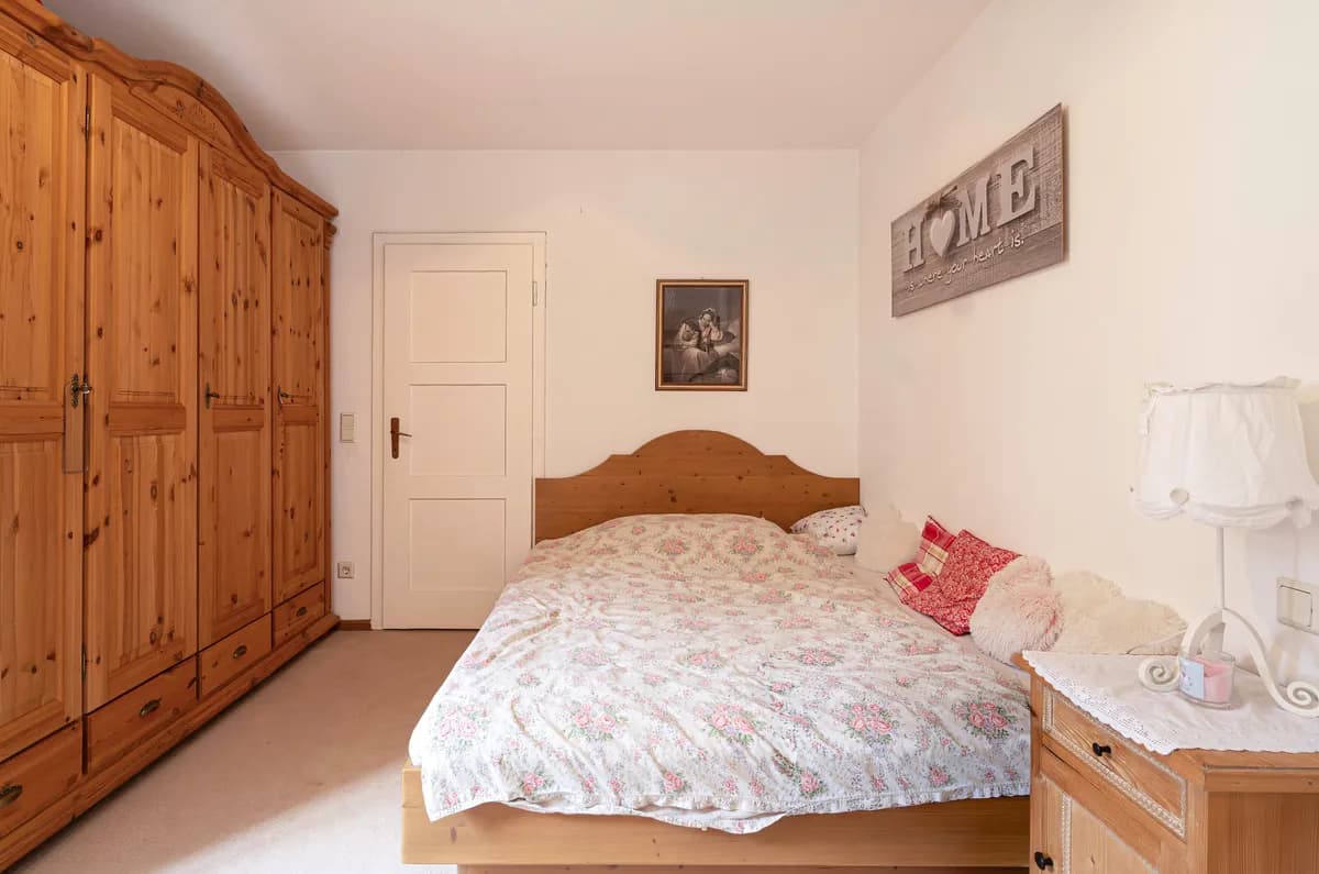 10-Zimmer-Gewerbeimmobilie kaufen in Kitzbühel – 270 m², € 7.500.000 – Bild 7 von 10