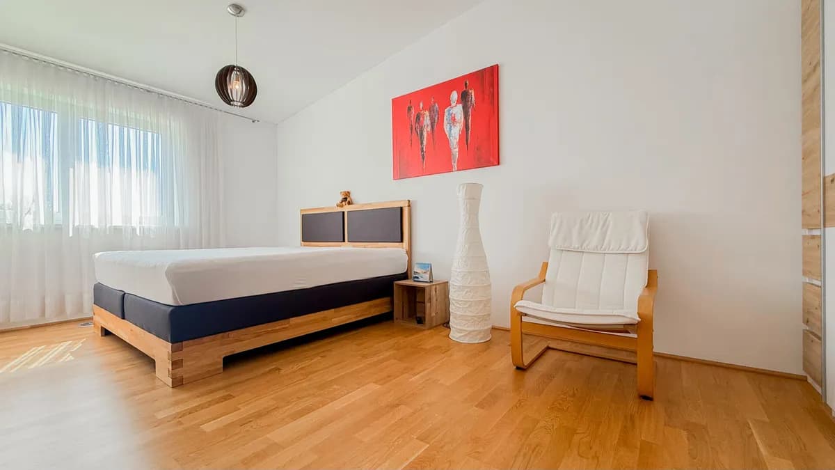4-Zimmer-Wohnung mieten in Vöcklabruck – 118 m², € 2.450 – Bild 12 von 19