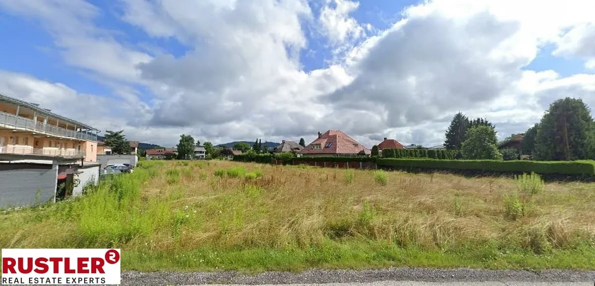 Grundstück kaufen in Klagenfurt – 4 903 m², € 1.330.000