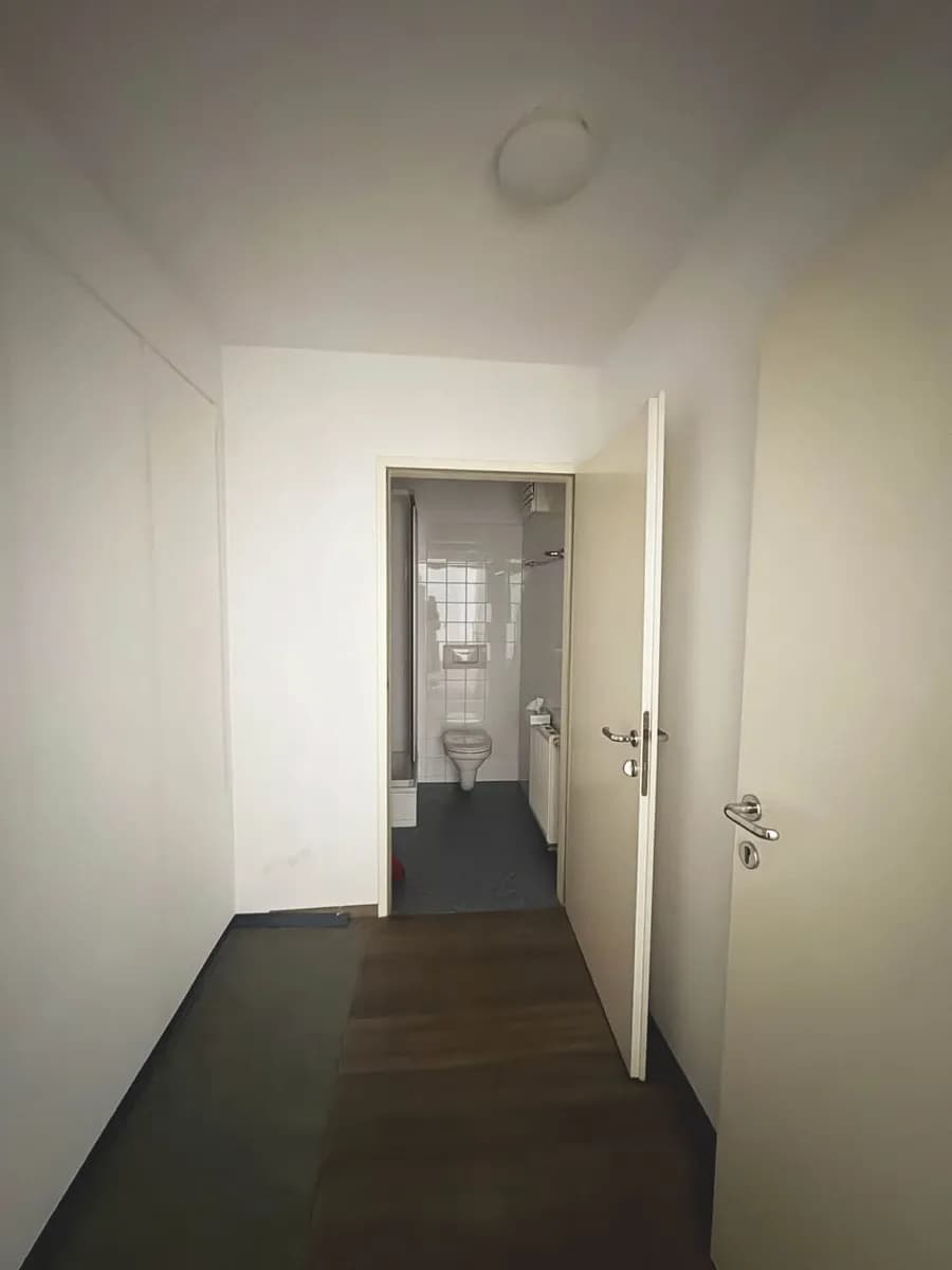 3-Zimmer-Gewerbeimmobilie mieten in Wien – 124 m², € 2.088 – Bild 10 von 16