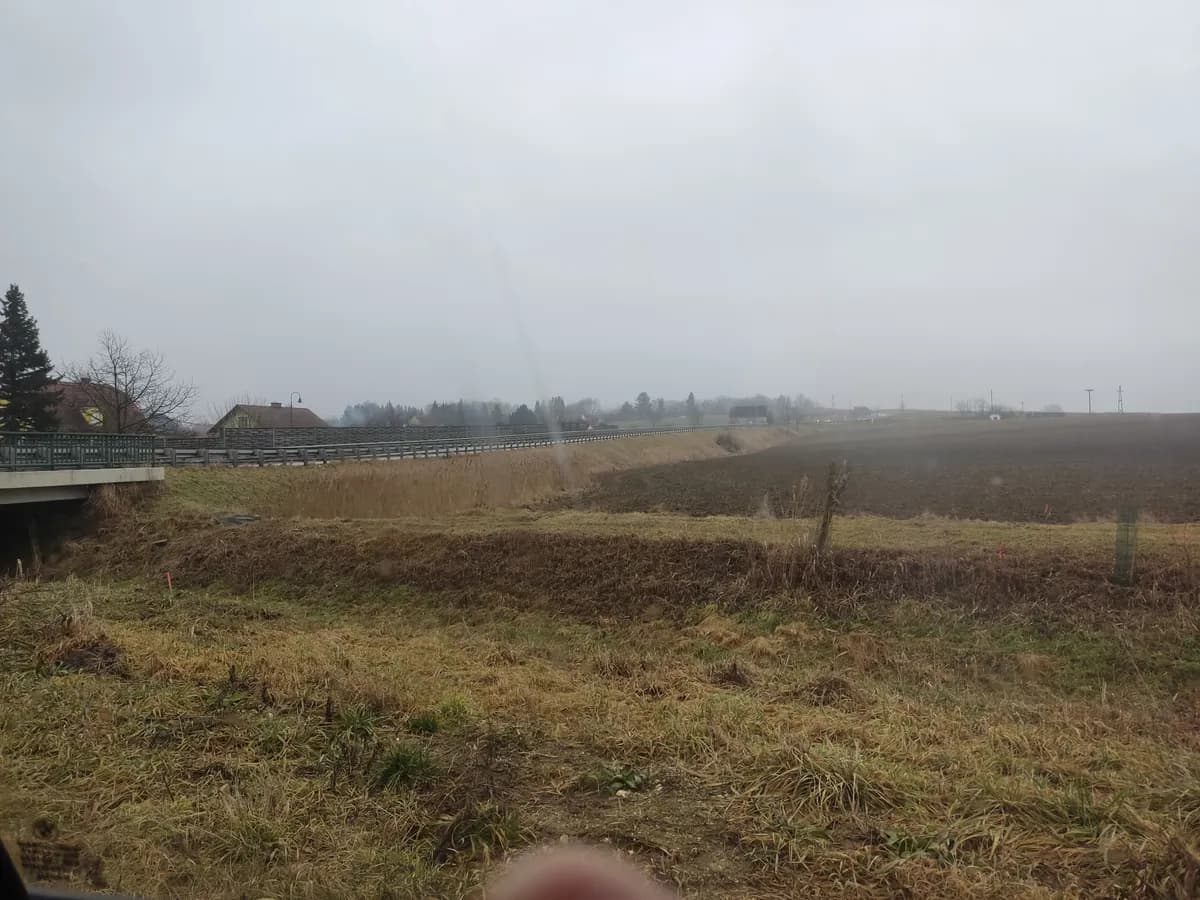 Grundstück kaufen in Mistelbach – 40 652 m², € 300.000