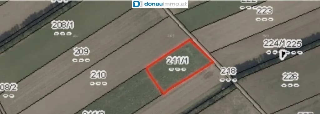 Grundstück kaufen in Tulln – 3 198 m²