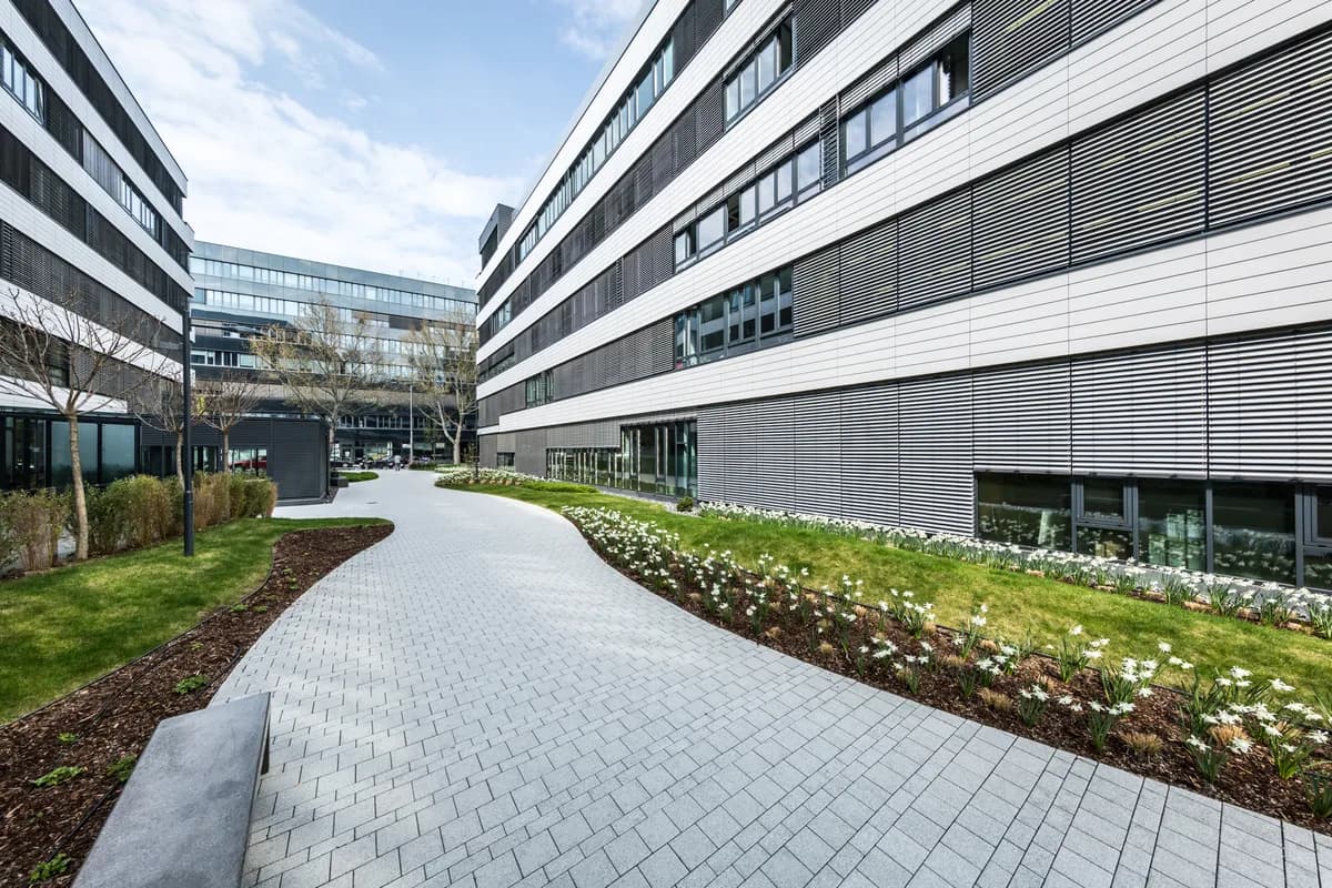 Gewerbeimmobilie mieten in Wien – 1 152 m², € 25.120 – Bild 2 von 8