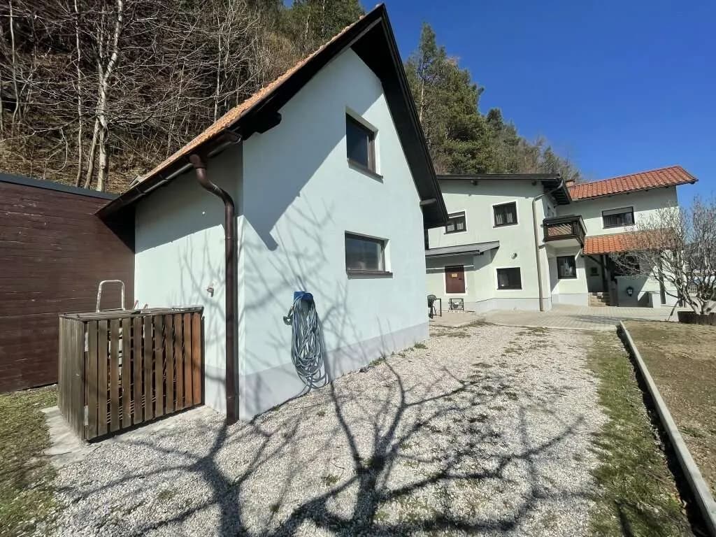 Haus kaufen in Neunkirchen – 132 m², € 329.000 – Bild 2 von 30
