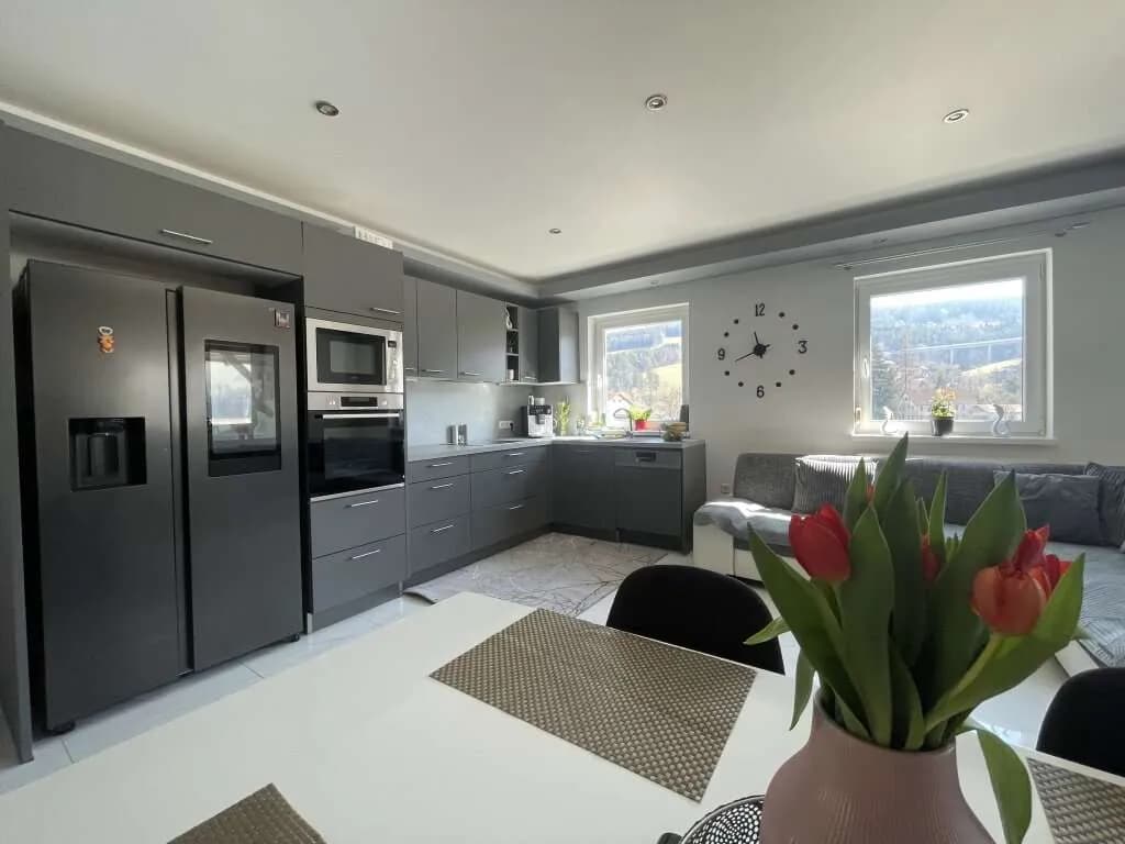 Haus kaufen in Neunkirchen – 132 m², € 329.000 – Bild 3 von 30