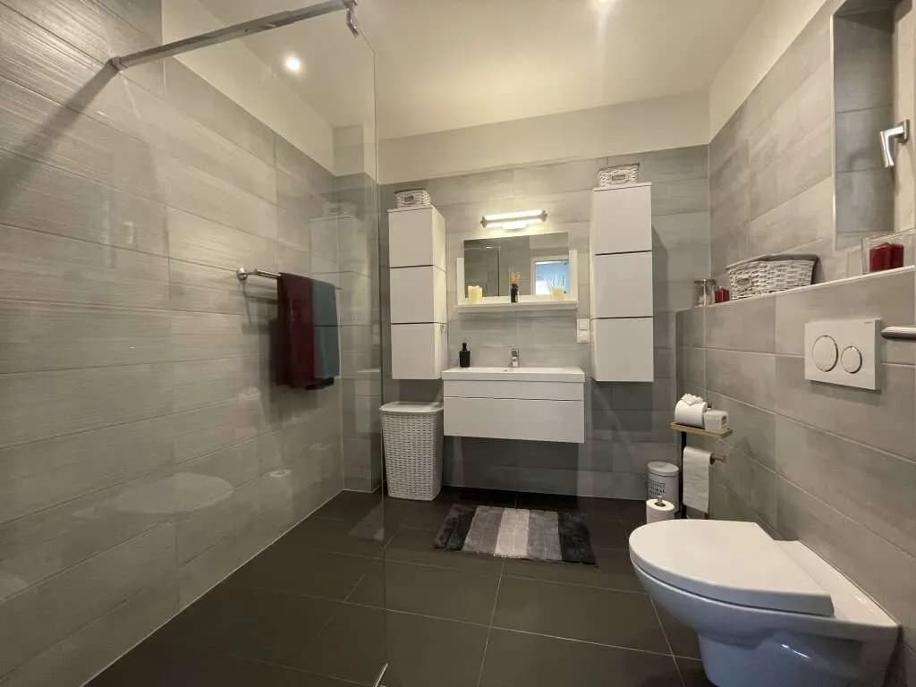 Haus kaufen in Neunkirchen – 132 m², € 329.000 – Bild 8 von 30
