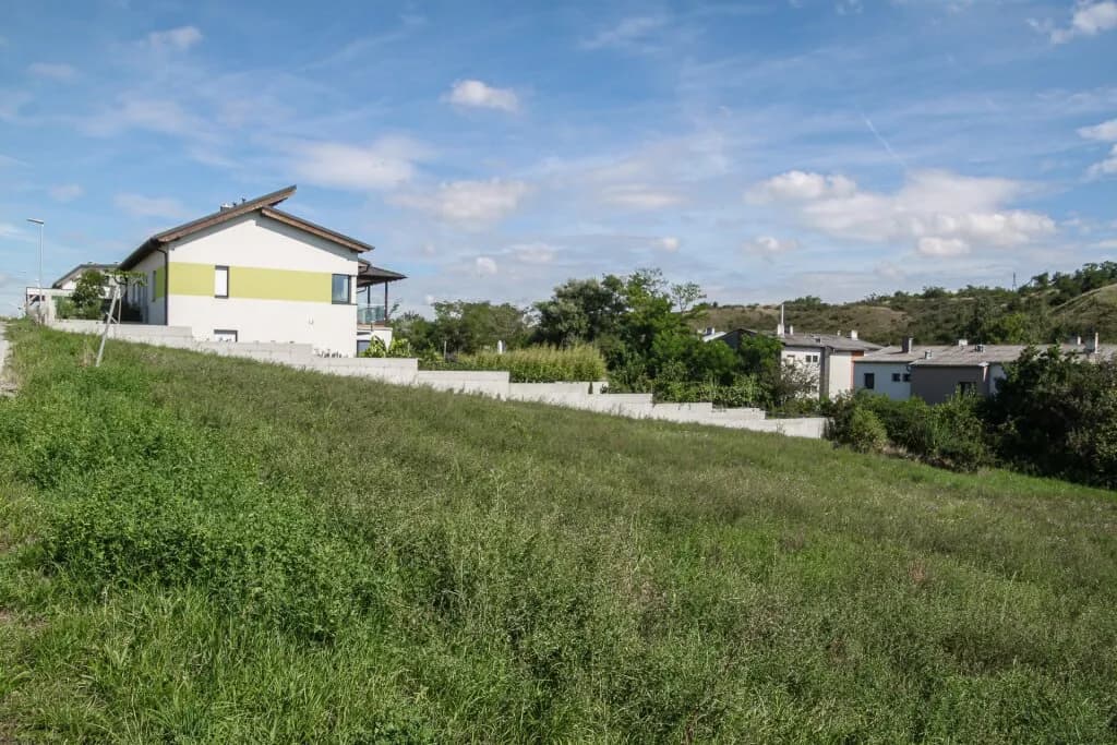 Grundstück kaufen in Neusiedl am See – 1 011 m², € 550.000 – Bild 3 von 8