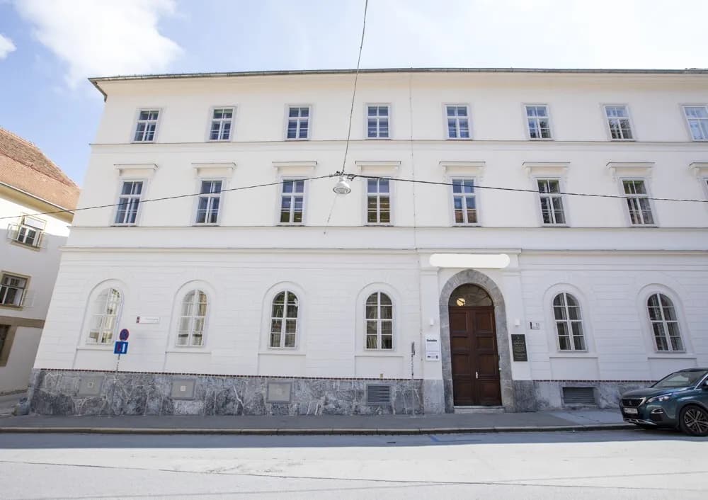 Gewerbeimmobilie mieten in Graz – 826 m², € 13 – Bild 2 von 5