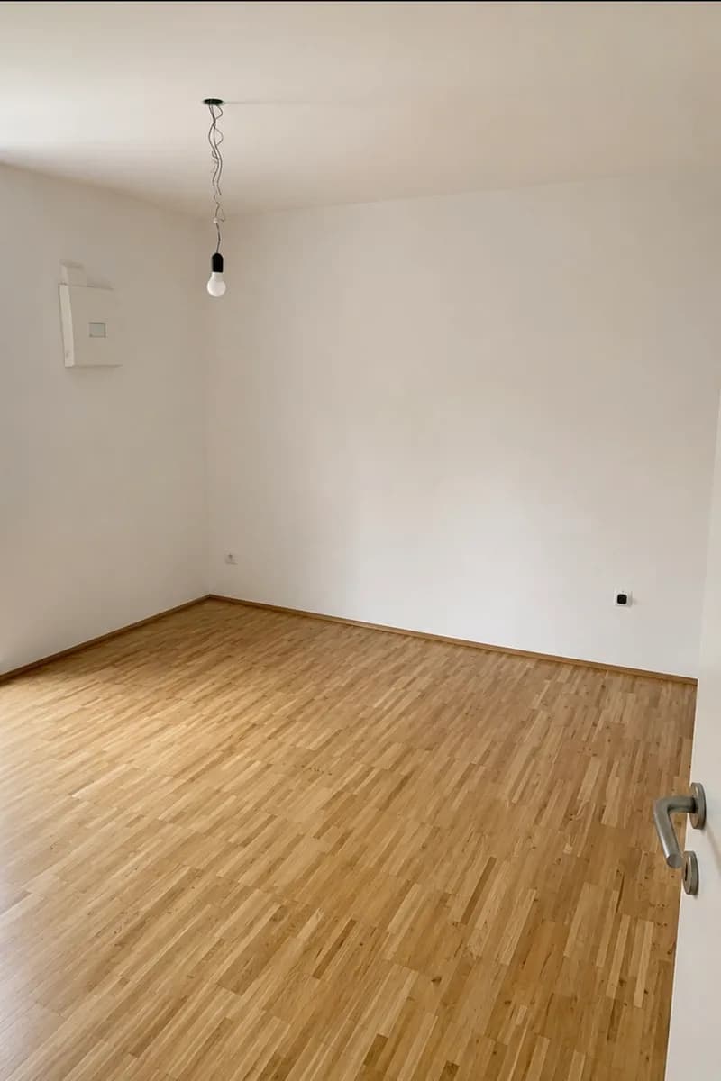2-Zimmer-Wohnung mieten in Gmunden – 73 m², € 939 – Bild 4 von 9