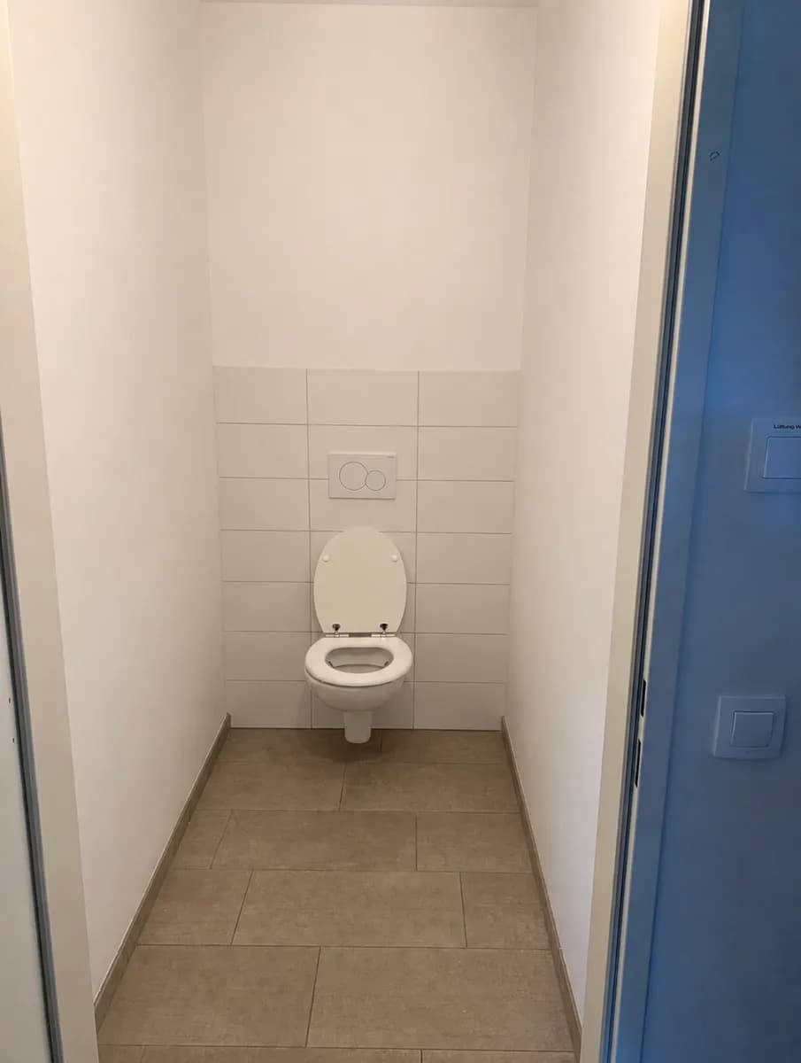 2-Zimmer-Wohnung mieten in Gmunden – 73 m², € 939 – Bild 7 von 9